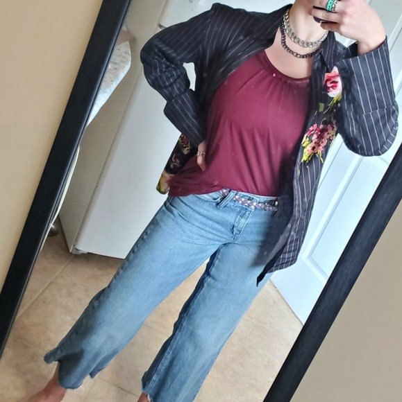 croft & barrow Red Burgundy Wine Pleated Sequined Neckline Festive Tank Top - Picture 5 of 13